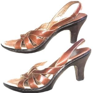 Sofft Leather Heels‎